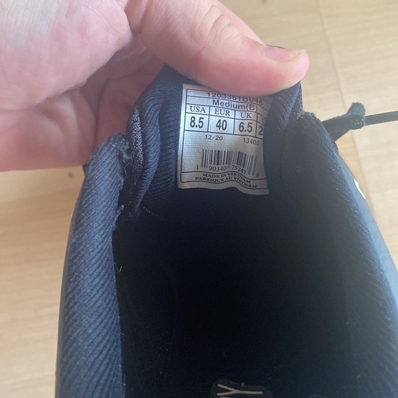 Brooks Range 2s - Picture 2 of 4